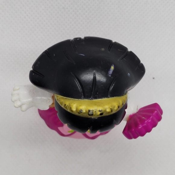 Fisher-Price Little People Lil Kingdom Princess Sonya Lee with Purple Fan - Picture 3 of 6